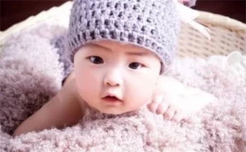 宝宝名字怎么起更稳妥